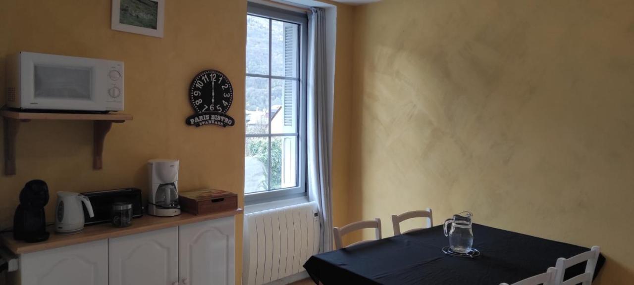 Studio, T2 et T4 - Cliquez ici pour voir nos autres logements dispo et les tarifs - Le Refuge Toy Luz-Saint-Sauveur Extérieur photo