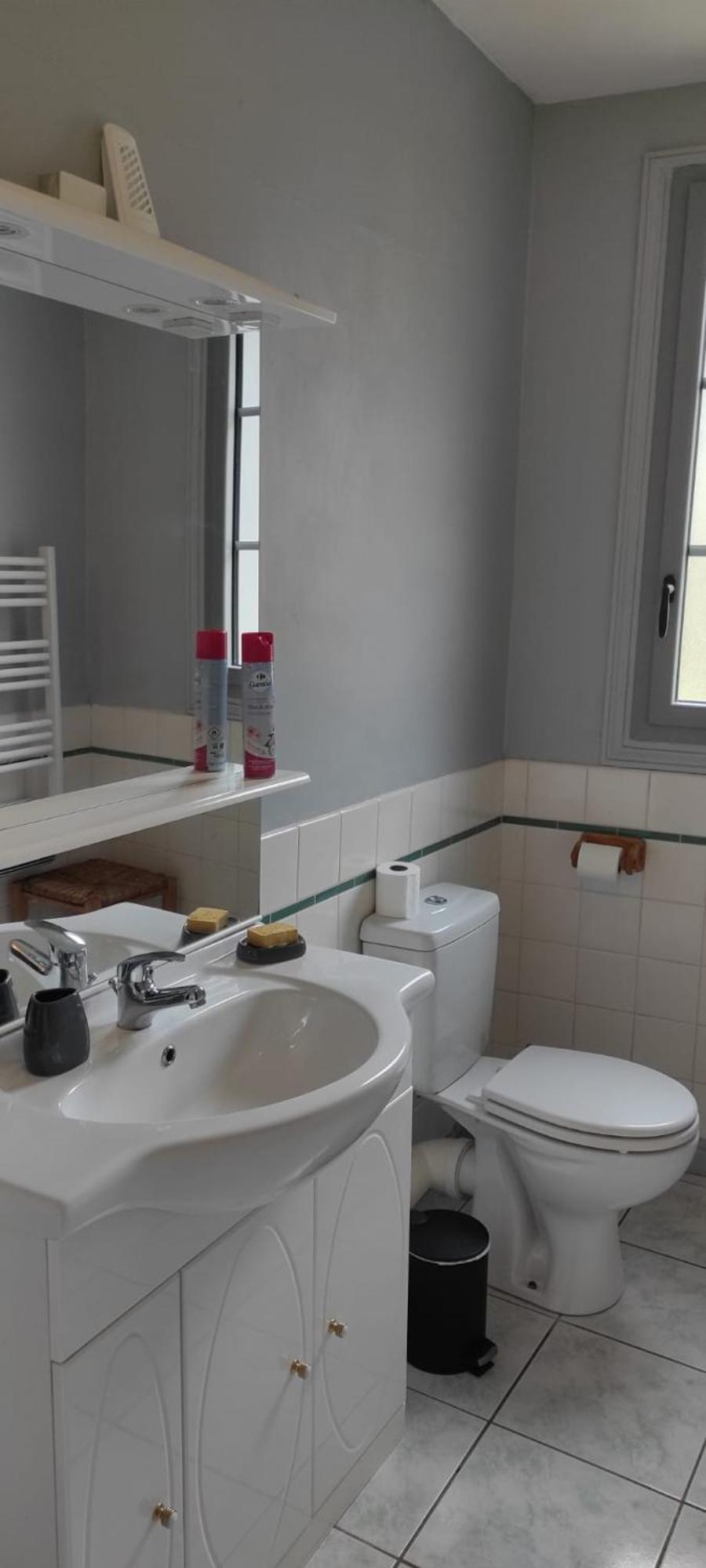Studio, T2 et T4 - Cliquez ici pour voir nos autres logements dispo et les tarifs - Le Refuge Toy Luz-Saint-Sauveur Chambre photo
